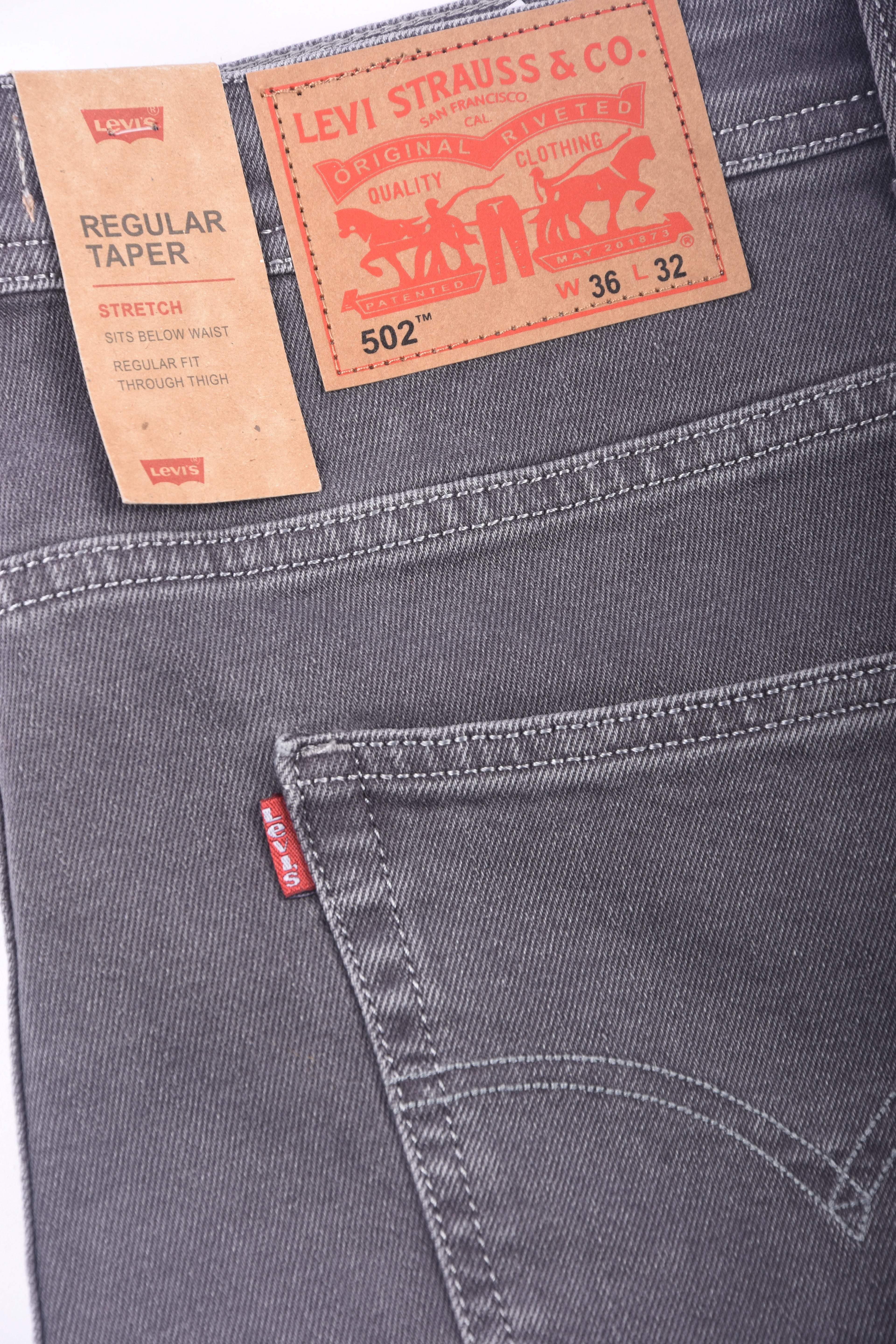 Jean Levi's Coupe Normal Ref-LVG7717 ( Gris clair )