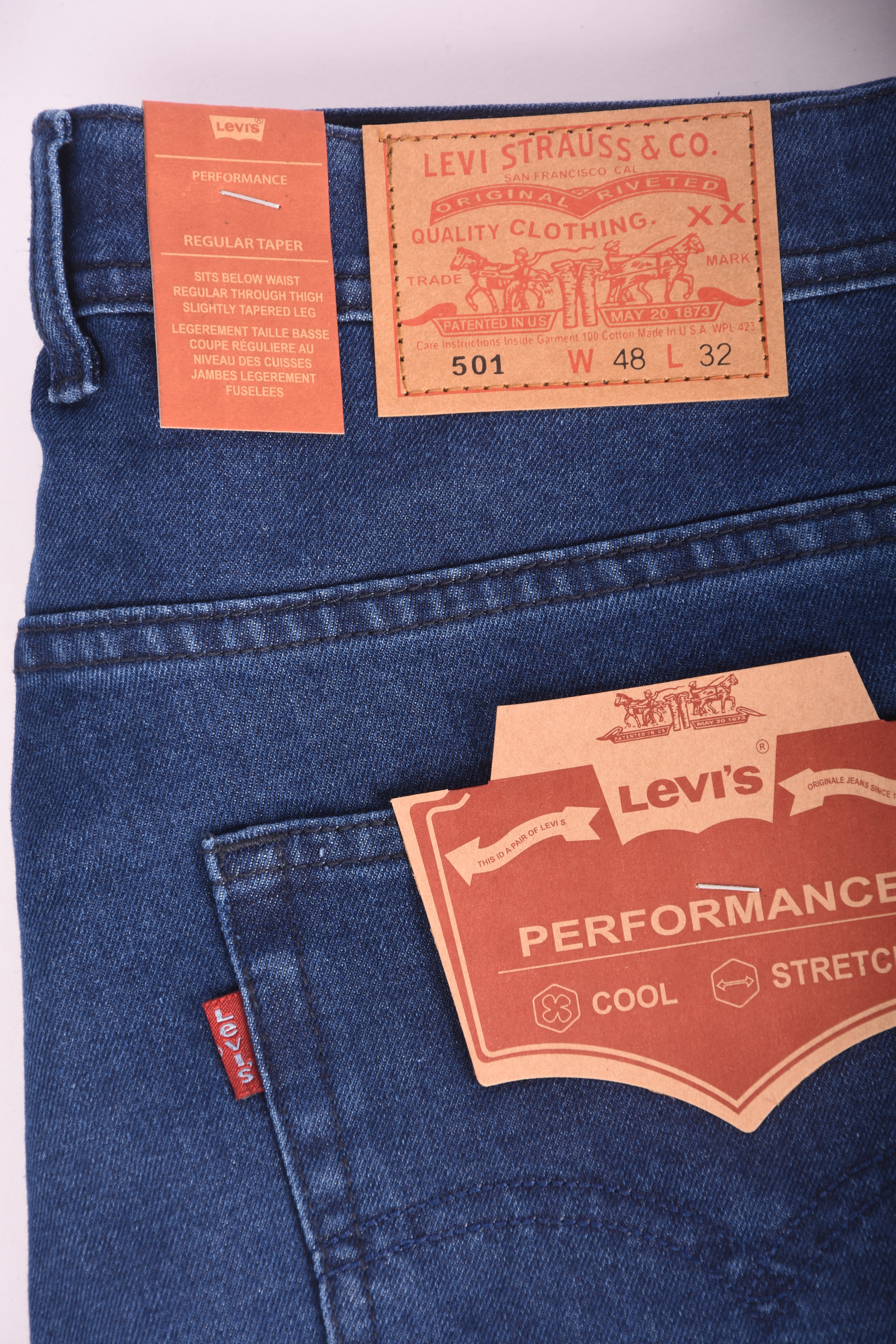 Jean Levis Regular Fit Bleu Fonce Ref-LV77252
